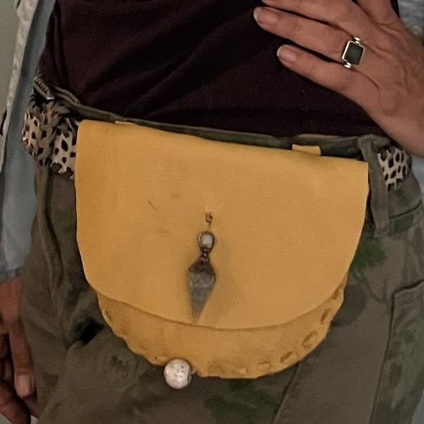Create a Pioneer Buckskin Satchel