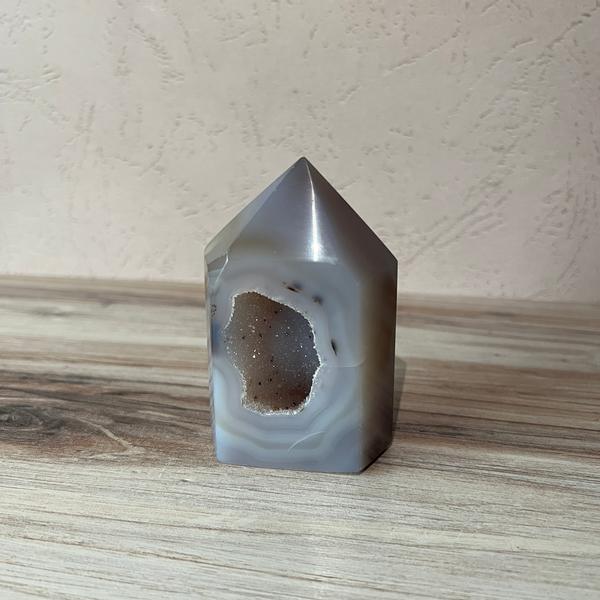 Agate Druzy Point