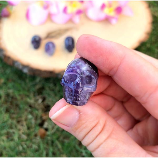 Amethyst Mini Skull