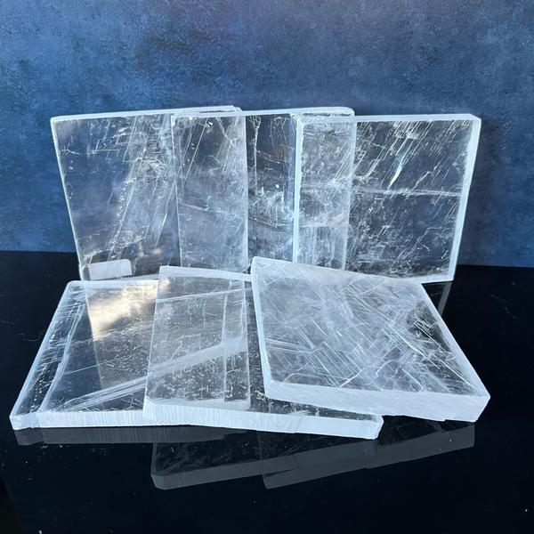 Selenite Charging Plate
