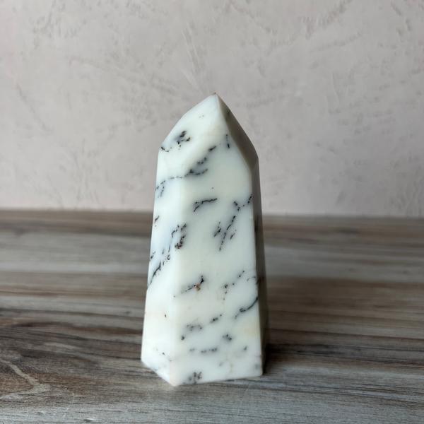 Dendritic Opal Point