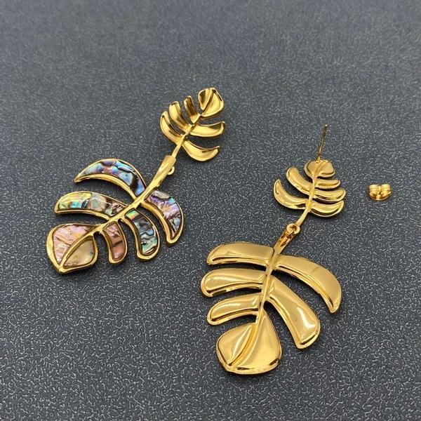 Gold Shell Leaf Earrings
