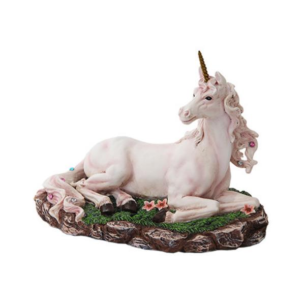 Unicorn Statue