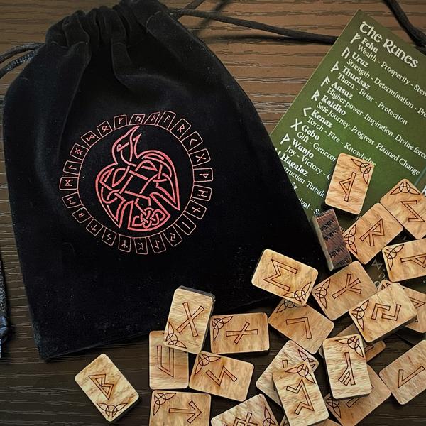 Oak Rune Set