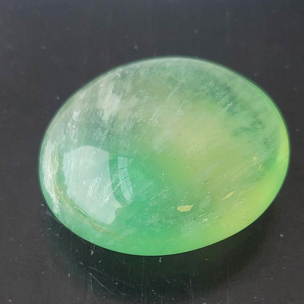 Fluorite Smooth Stone