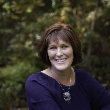 Heather Maguire