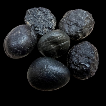 Tektite