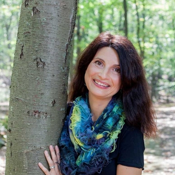 Intuitive Mediumship, Energy Healing, or Empath Empowerment Sessions with Alisa Ozernoy